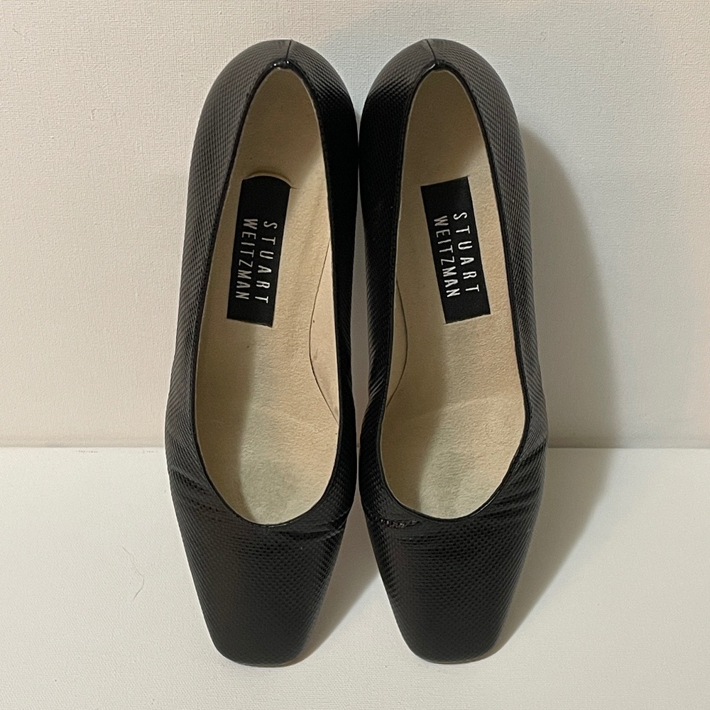 Women's Size 8.5 Stuart Weitzman Classic Black Leather Pumps